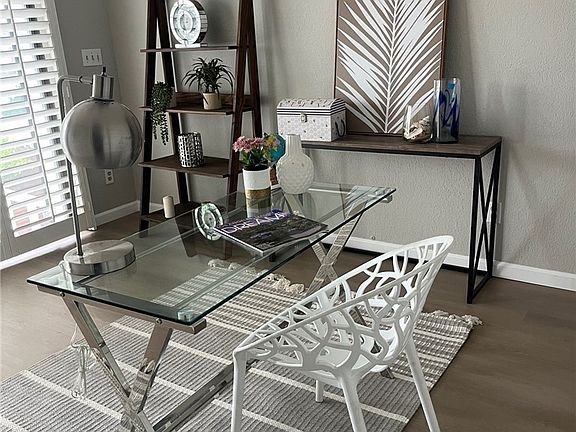 1707-Steinhart-Ave-5