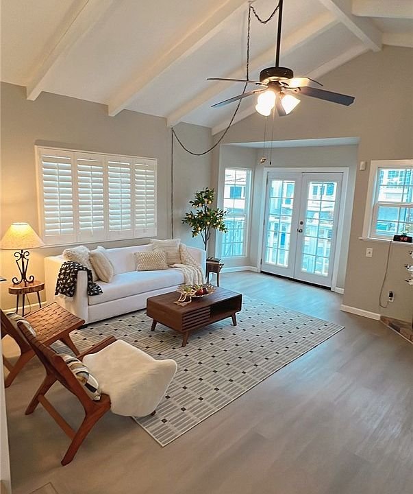 1707-Steinhart-Ave-6