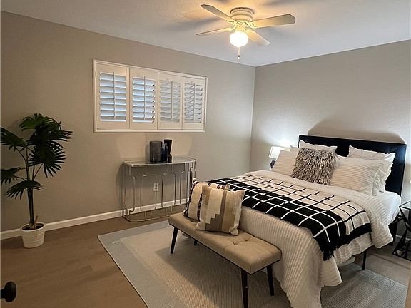 1707-Steinhart-Ave-13