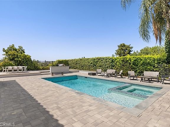 22515 Calipatria Dr-14