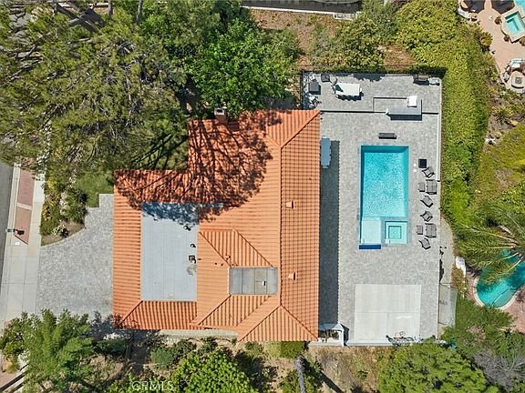 22515 Calipatria Dr-17