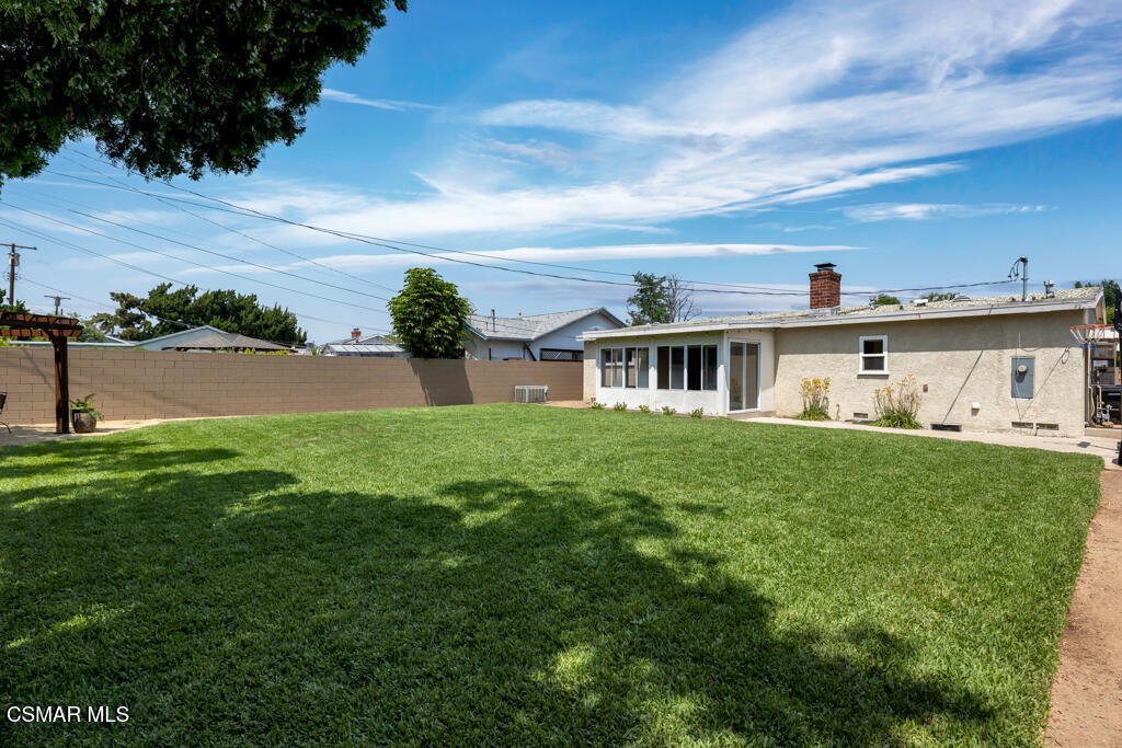 10413 Gaynor Ave36