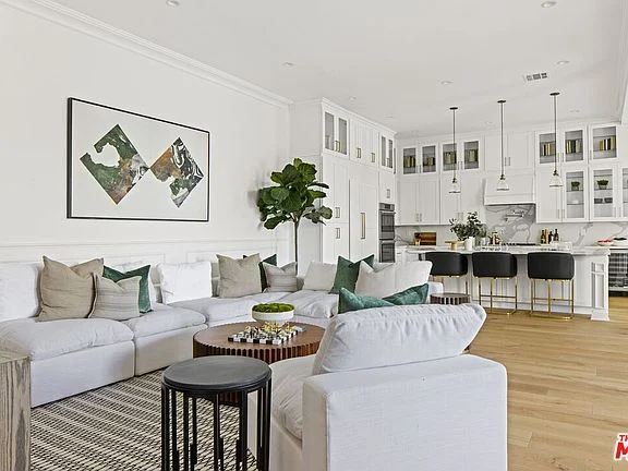 14522 Valley Vista Blvd-2