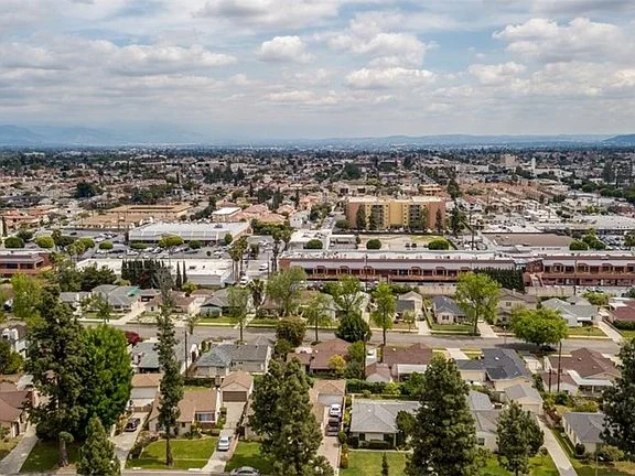 2416 Wetherhead Dr-23