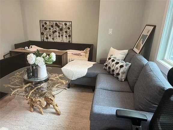 5524 Spokane Street-14