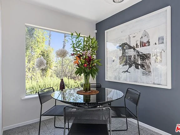 8670 Allenwood Rd-14