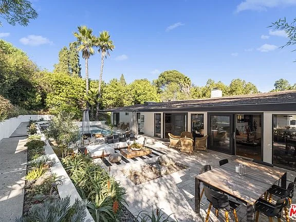 8670 Allenwood Rd-32