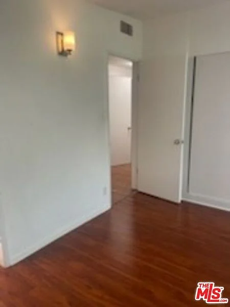 8090 Mulholland Dr50